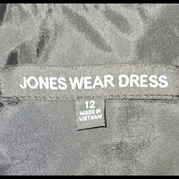 JONES WEAR COLLECTION Special Occasion Black & white dot Midi dress Size 12 - Picture 9 of 16